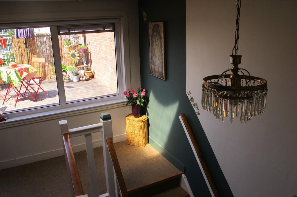 Wild Roses Bed and Breakfast Amsterdam Buitenkant foto